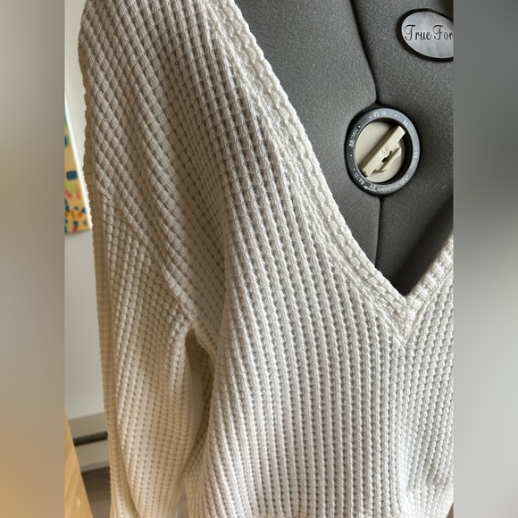 Tatras Japan Designer White Waffle Sweater - Picture 6 of 7